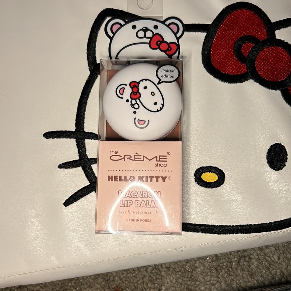 Hello Kitty Spa day bundle! - Picture 4 of 7